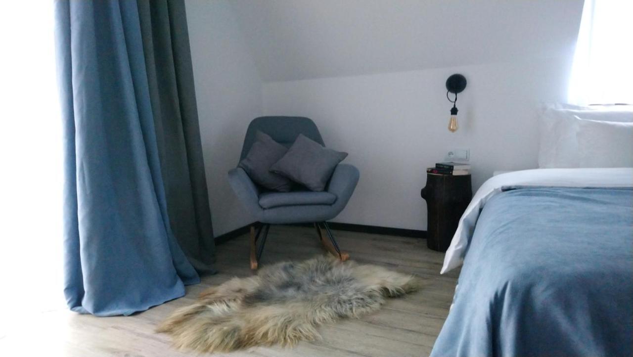 Willowa Chata Dzianisz Luaran gambar